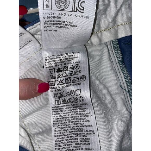 Blue Levi Strauss shorts Original Riveted, button up Y2K vintage  SZ 38 waist - Picture 10 of 10